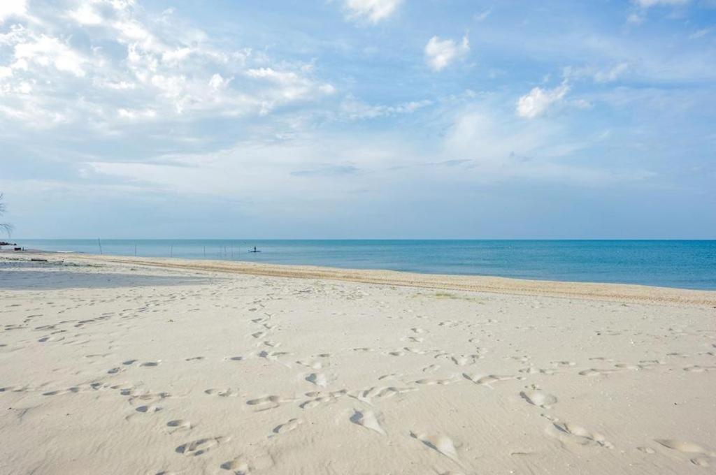 Haad Kaew Resort Songkhla Bagian luar foto