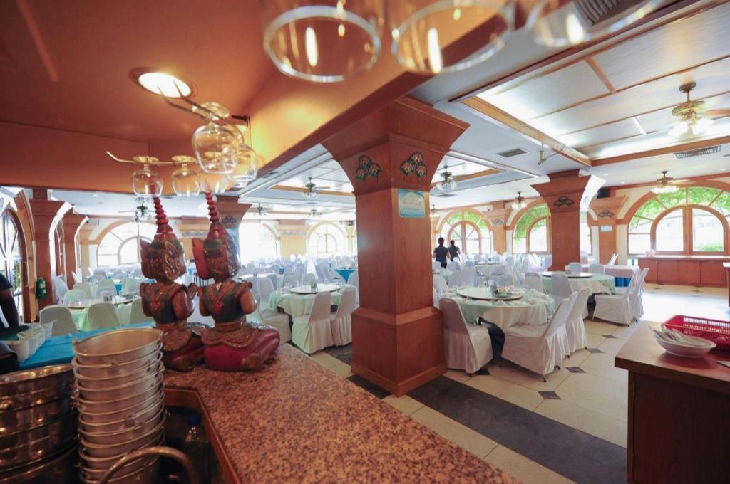 Haad Kaew Resort Songkhla Bagian luar foto