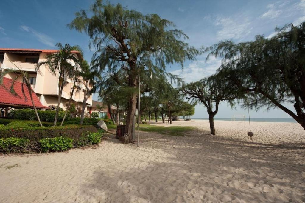 Haad Kaew Resort Songkhla Bagian luar foto
