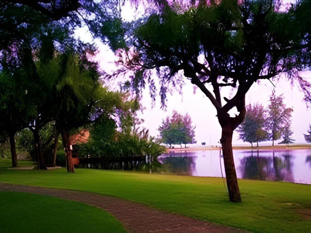 Haad Kaew Resort Songkhla Bagian luar foto